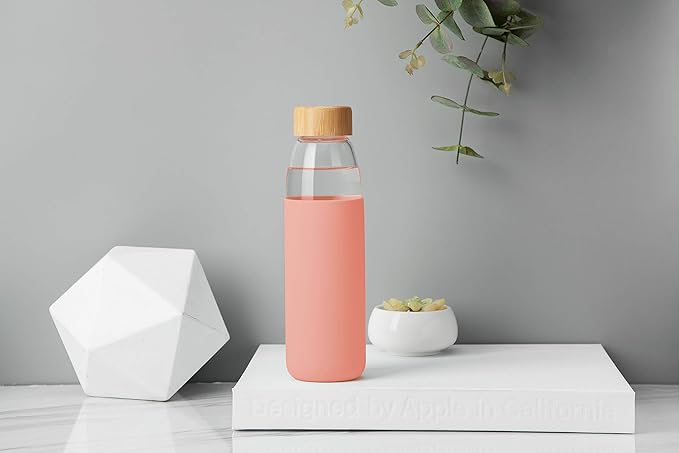 veegoal 18 Oz Borosilicate Glass Water Bottles with Bamboo Lid, BPA-FREE, Non-Slip Silicone Sleeve, and Stainless Steel Leak Proof Lid - Reusable Glass Bottle for Men and Women