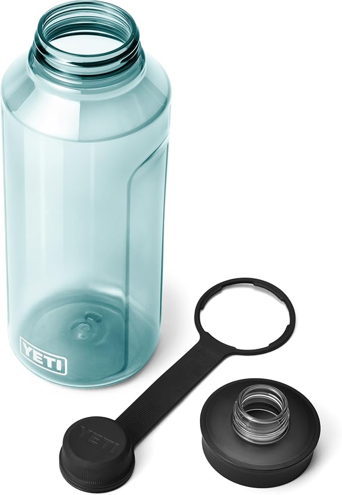 YETI Yonder Water Bottle with Yonder Tether Cap, Lightweight, Leakproof and BPA-Free