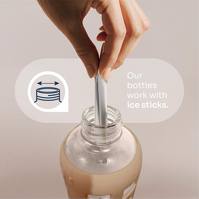 purifyou 40oz / 32oz / 22oz / 12oz Borosilicate Glass Water Bottle with Time & Volume Markers, Silicone Sleeve, Stainless Steel Lid | Reusable Glass Bottle for Water & Juice (22oz Iced Coffee)