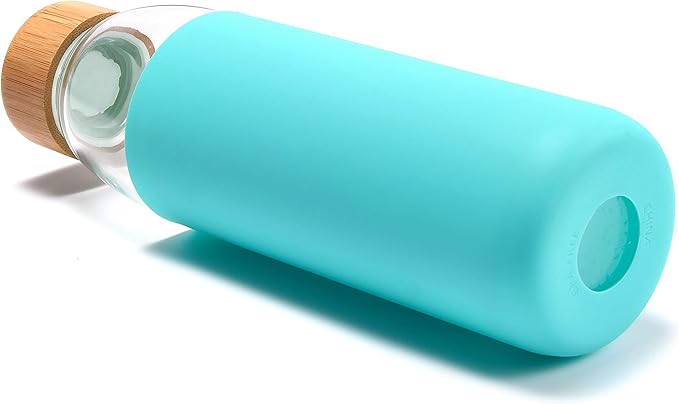 veegoal 18 Oz Borosilicate Glass Water Bottles with Bamboo Lid, BPA-FREE, Non-Slip Silicone Sleeve, and Stainless Steel Leak Proof Lid - Reusable Glass Bottle for Men and Women