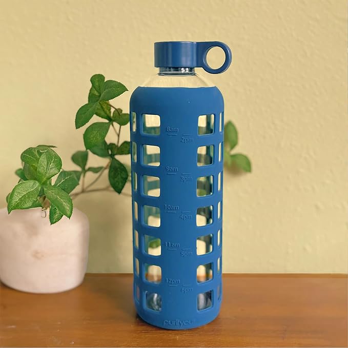 purifyou 40oz / 32oz / 22oz / 12oz Borosilicate Glass Water Bottle with Time & Volume Markers, Silicone Sleeve, Stainless Steel Lid – Reusable Glass Bottle for Water & Juice (32oz Chinese Porcelain)