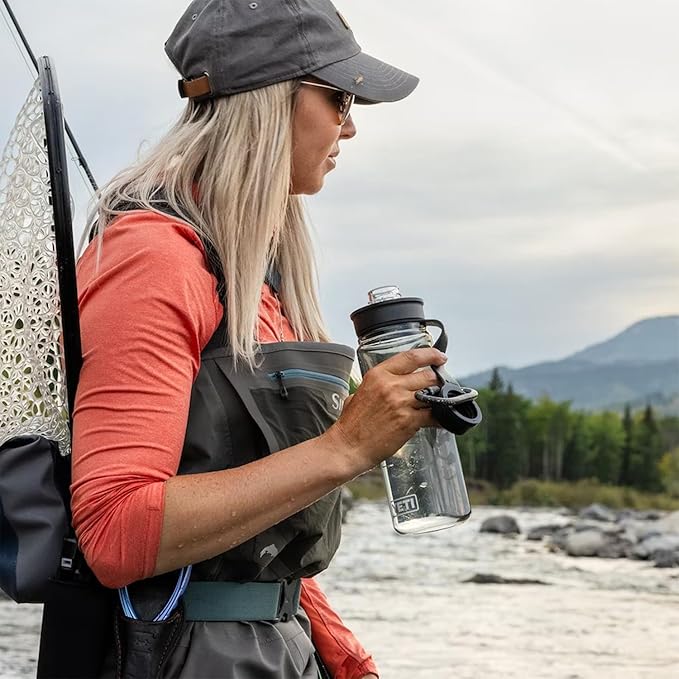 YETI Yonder Water Bottle with Yonder Tether Cap, Lightweight, Leakproof and BPA-Free