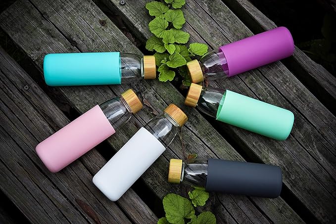 veegoal 25 Oz Borosilicate Glass Water Bottles with Bamboo Lid, BPA-FREE, Non-Slip Silicone Sleeve, and Stainless Steel Leak Proof Lid - Reusable Glass Bottle for Men and Women